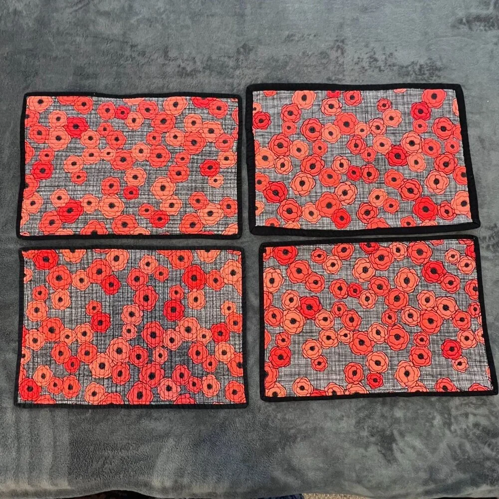Set Of 4 Handmade Quilted‎ Placemats With Red & Orange Poppies Floral Design